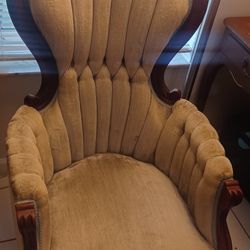 Victorian Hand Carved Mahogany Wood Chair