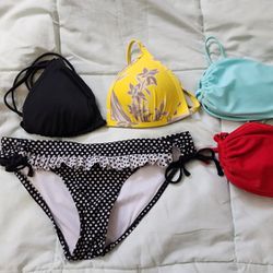 Bundle of bikini tops and bikini bottom