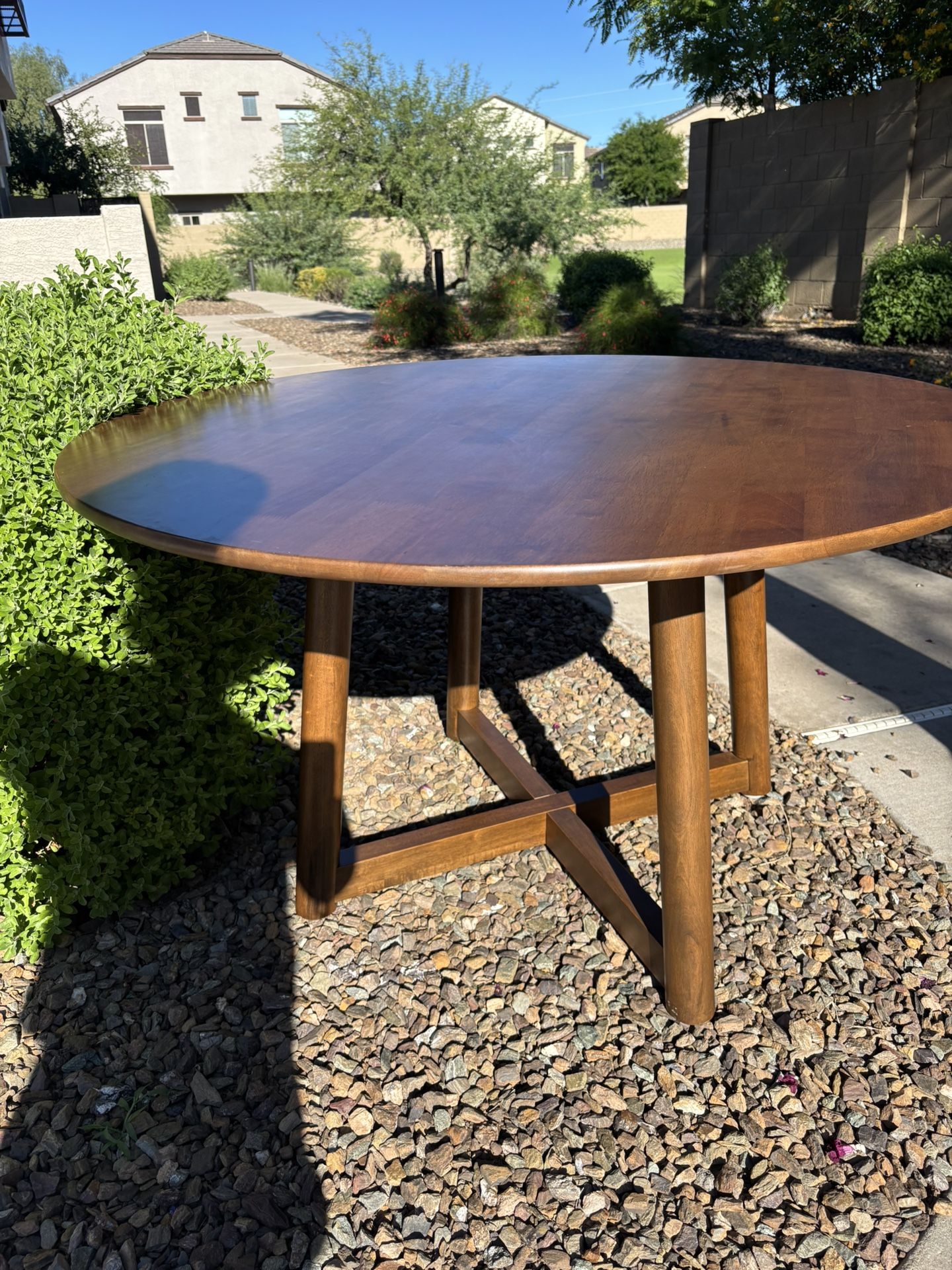 Round Wooden Kitchen Table