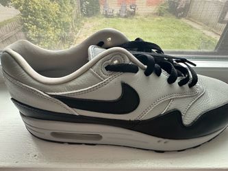 Brand new gym shoes