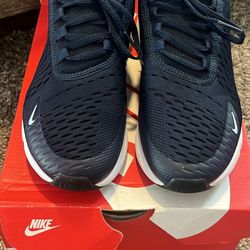 Nike Air Max 270 Size 5y