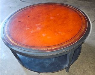 Center medium  table