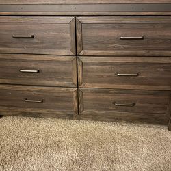 Brown 6 Drawer Dresser