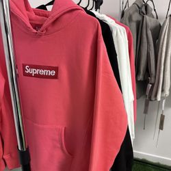SUPREME RED BOX LOGO SIZE S,M