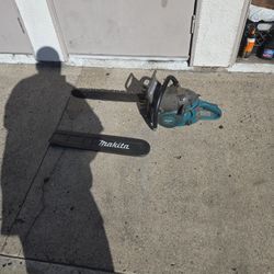 Gas Makita Chain Saw