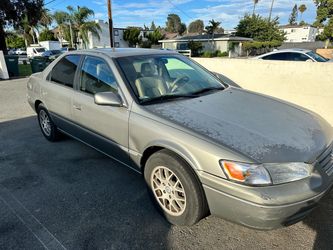 1999 Toyota Camry