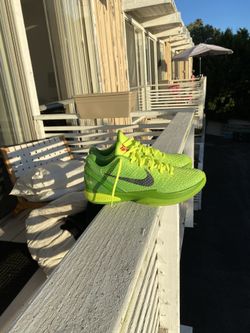 Kobe 6  “Grinch”