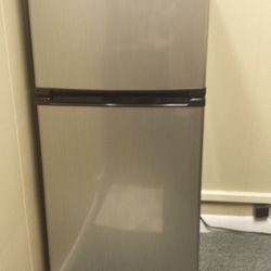 Refrigerator model#HVDR450SE