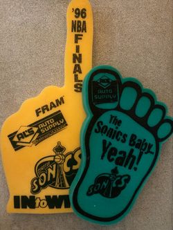 (2) Retro Seattle Super Sonics Foam Finger/Foot Collector NBA