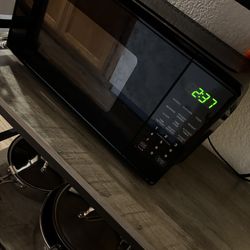 Moving, furniture sale