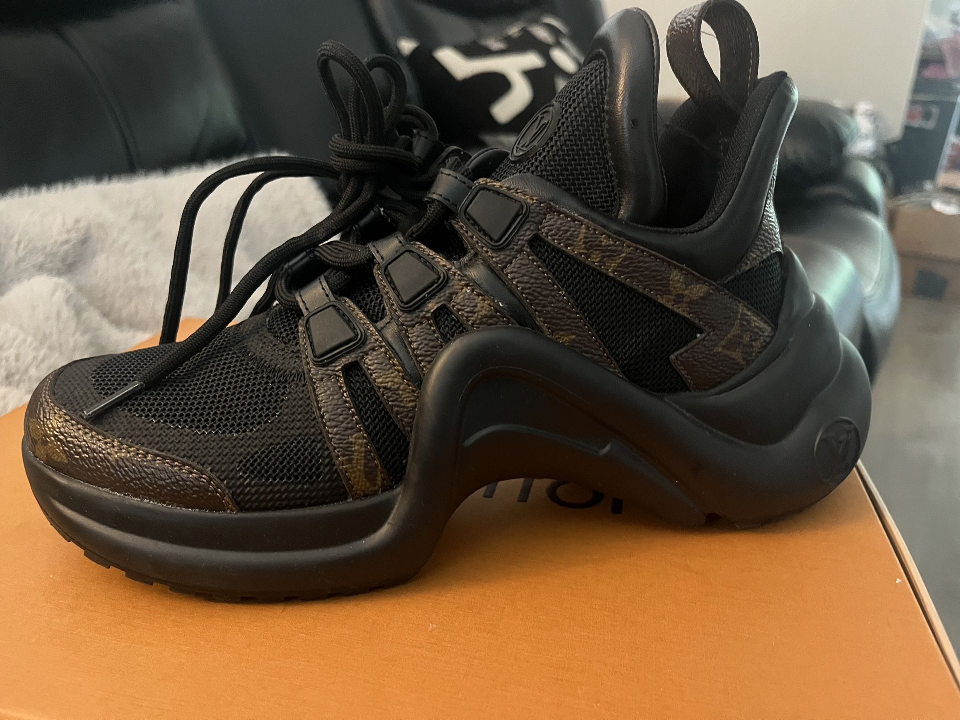 Louis Vuitton Sneaker