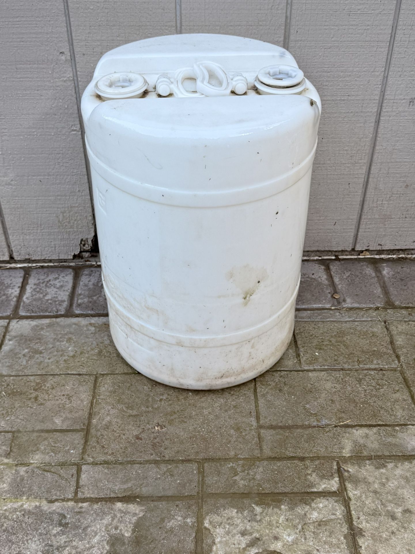 Water Container
