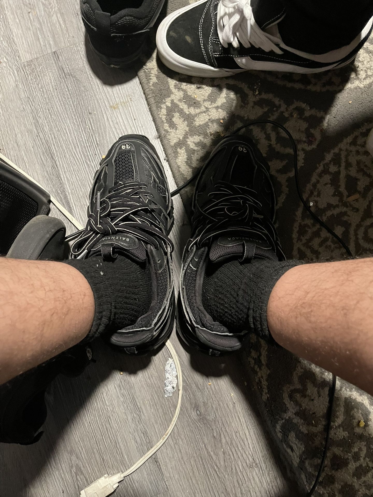 Belenciaga Tracks All blacks 
