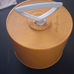 Laundry Room Closet - DISK-GO-DISK VINYL RECORD HOLDER