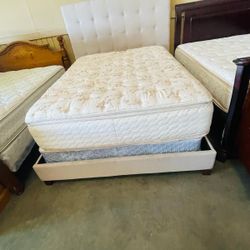 bed with box spring and mattress 🦋