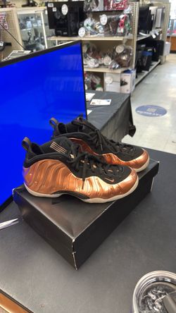 Nike foamposite copper/black