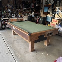 Pool table