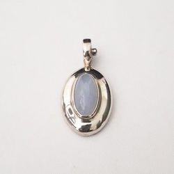 (Joseph Esposito), Espo Sig, Espo Snap. Solid Sterling Silver Chalcedony Snap Pendant, signed