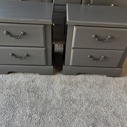 Nightstands 2 gray smooth drawers 23”