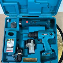 Used Working Makita 6213D Cordless Drill, ML120 Work Light, DC1411 Charger W/Hard Case - Tested, Works!
