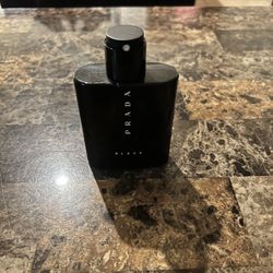 Prada Luna Rossa Black