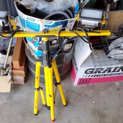 LED Tripod Light 
