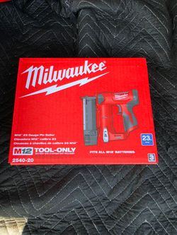 Milwaukee M12 23 Gauge Pin Nailer (Tool-Only)
