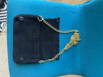Black Crochet Crossbody Bag – Convertible Clutch with Snap Closure