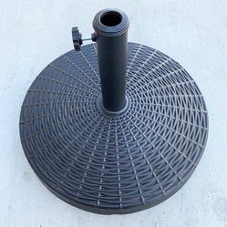 $45 (New in Box) Heavy patio umbrella base 20” round stand outdoor garden market, weight 55lbs