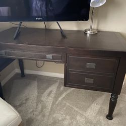 Beautiful World Market Desk 