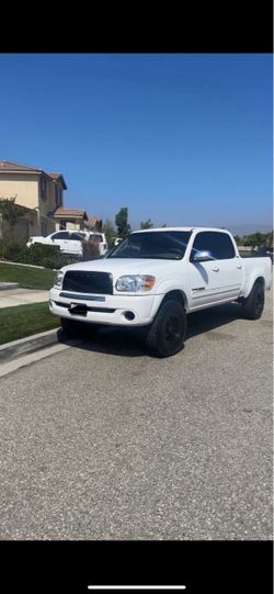 2006 Toyota tundra Double Cab SR5 Pickup 4D 6 1/2 ft
