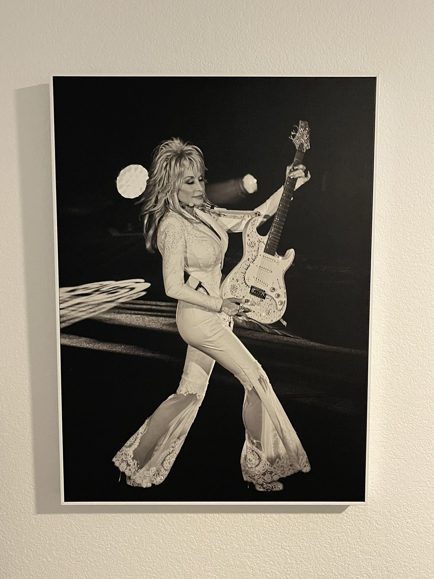 Dolly at the Ryman Framed Canvas