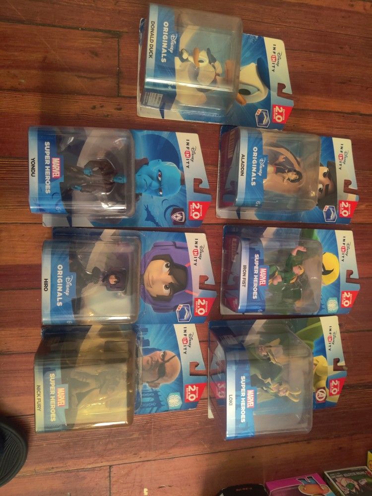 Disney  Infinity Toys