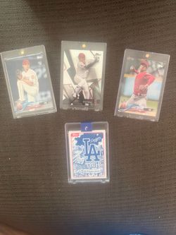 Shohei Ohtani Rookie Card Lot + Dodgers Card