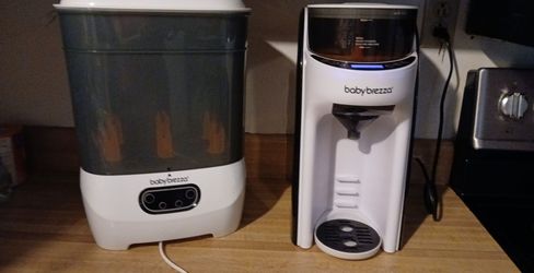 Baby Brezza Formula Pro + Bottle Sterilizer Bundle