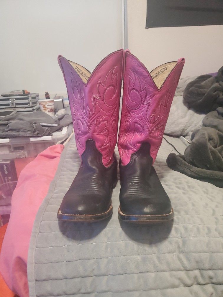 Durango Boots Size 10 ,black And Pink . Have Barley Been Worn.practically Brand New