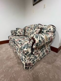 Sofa love seat