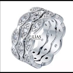 New 18k White Gold Wedding Ring Set 