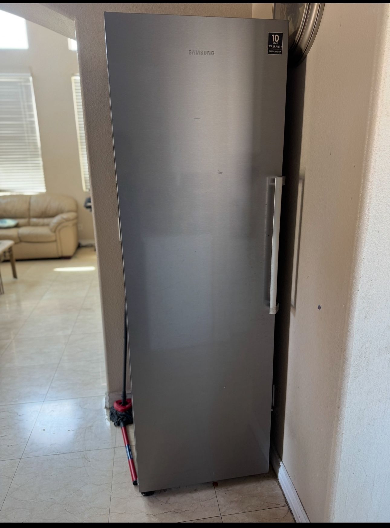 Samsung Refrigerator/ Freezer