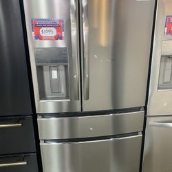 Frigidaire Gallery Series  GRMC2273CF 36 Inch Counter-Depth French Door Refrigerator with 21.5 cu. ft. 