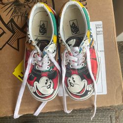 Kids Disney Vans Size 11