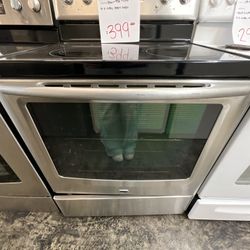 USED MAYTAG RANGE