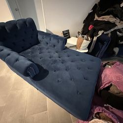 Living Room Set With 4 Dining Chairs & 2 High Chairs