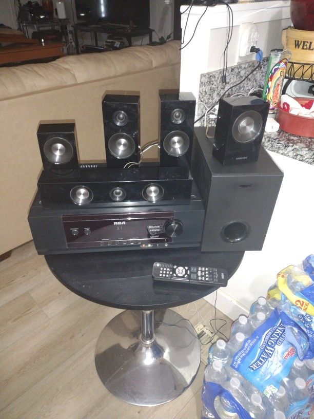 Bluetooth RCA Theater Sounds With Samsung Speaker