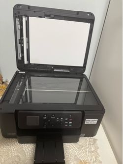 Wireless 4 in 1 printer-used like new
