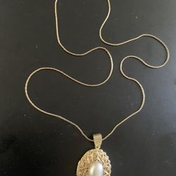 Gold Tone Pearl Locket Necklace 24”