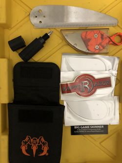 Big Game Skinner Kit.  For Hunting Animals 