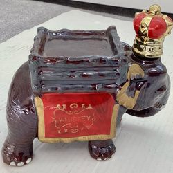 Vtg. Indian Elephant Figurine / Decanter 6” Tall Red Clay Barware Advertising Collectible