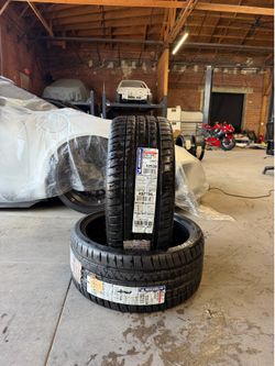 2x Michelin Pilot Sport 4S 245/30R20
