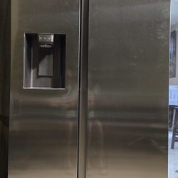 Refrigerator Samsung 